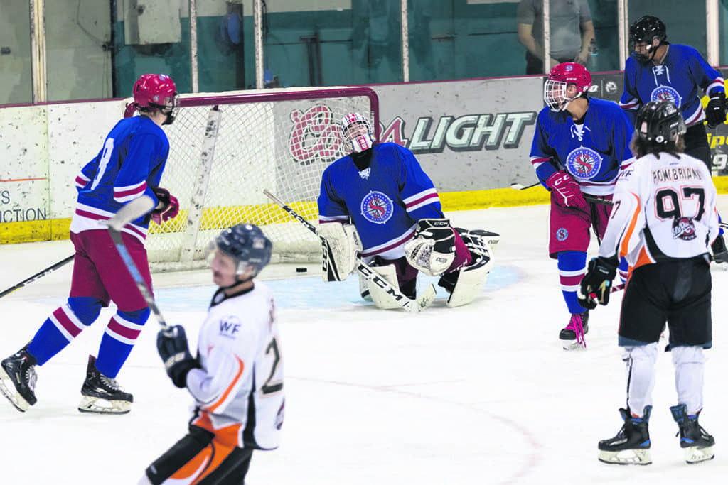 Belle victoire contre Smiths Falls