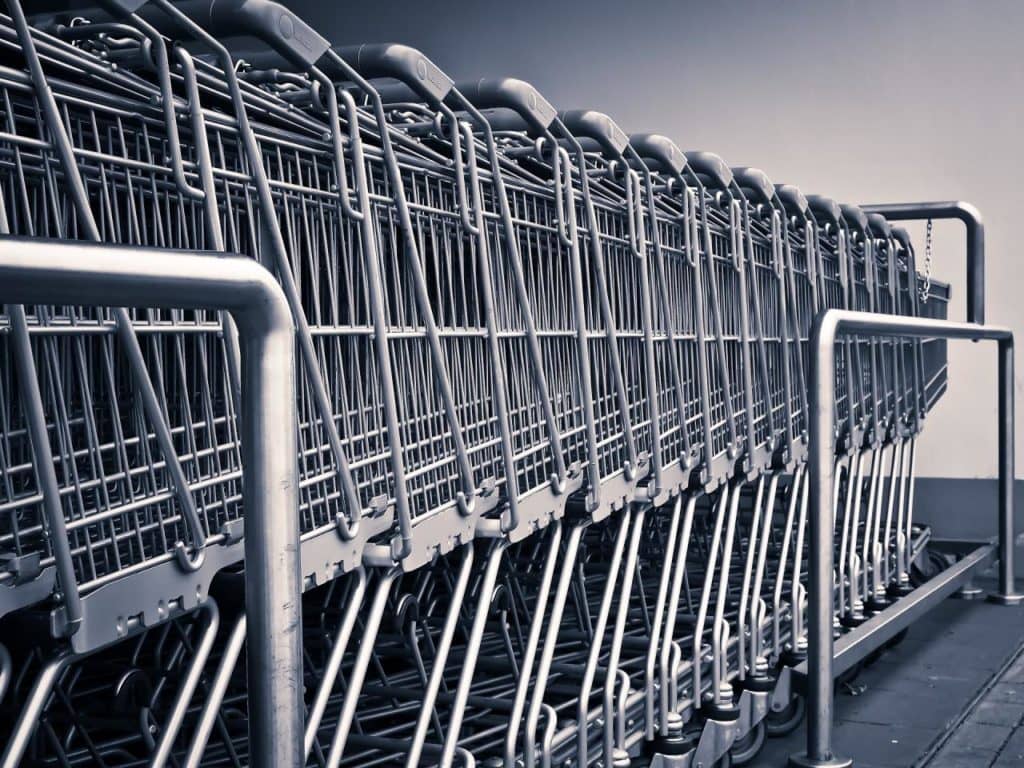 Des produits recherchés et de l’aide qui ne vient pas