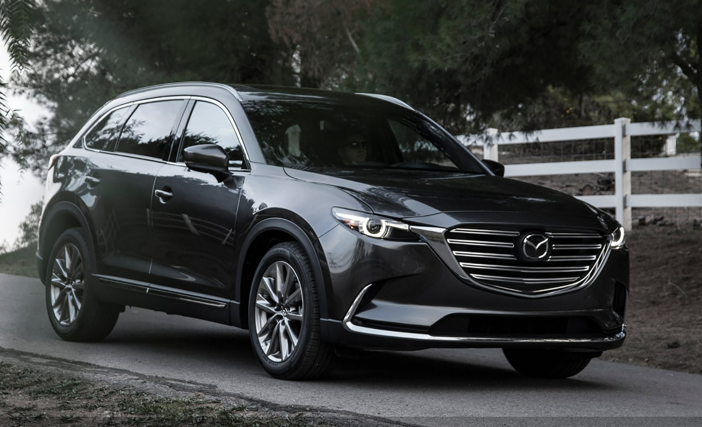 Fin de route pour le Mazda CX-9, le CX-90 2024 lui succédera